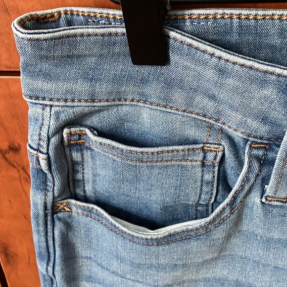 Madewell Curvy Roadtripper Jeggings - Picture 3 of 6